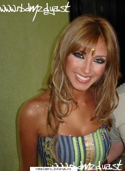 **PoZe** - anahi_christian - Anahi