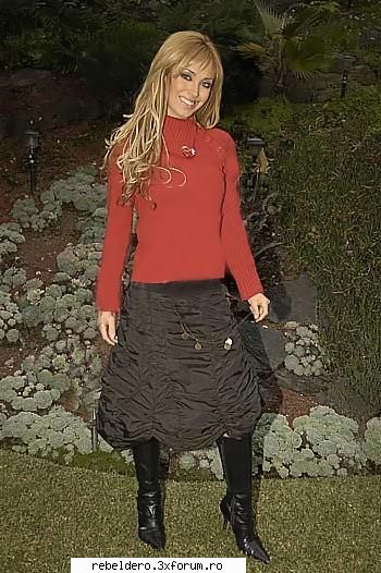 **PoZe** - anahi_christian - Anahi