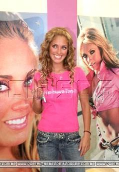 **PoZe** - anahi_christian - Anahi