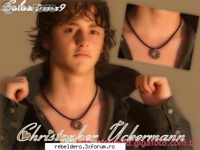 ~~PoZe~~ - anahi_christian - Christopher