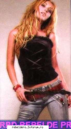 **PoZe** - Lovely Princess - Anahi