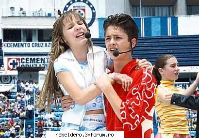 Ucker mic :)) - aici era k belinda - Christopher